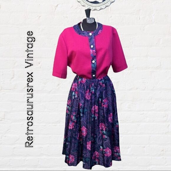 Vintage 1980's Hipster Accordion Skirt and Blouse Set by Pablo Collections,Large - Picture 2 of 6